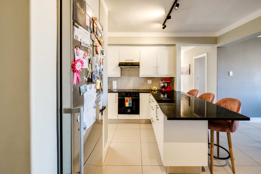 3 Bedroom Property for Sale in Kenilworth Upper Western Cape
